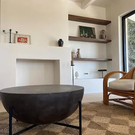 Arrabida Quiet Luxury Escape With Pool And Tennis 펜션 세투발