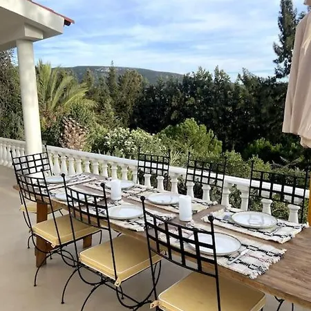 펜션 Arrabida Quiet Luxury Escape With Pool And Tennis *