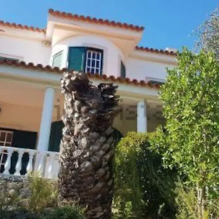 Arrabida Quiet Luxury Escape With Pool And Tennis 펜션