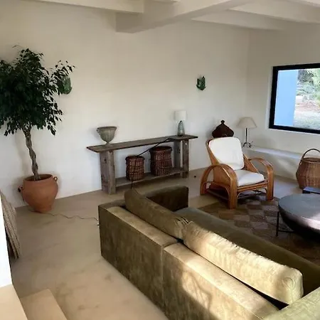 Arrabida Quiet Luxury Escape With Pool And Tennis 펜션 세투발
